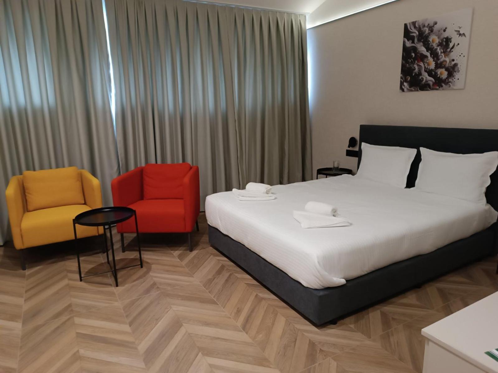 M Star Rooms, Free Private Parking, Center * Sofia